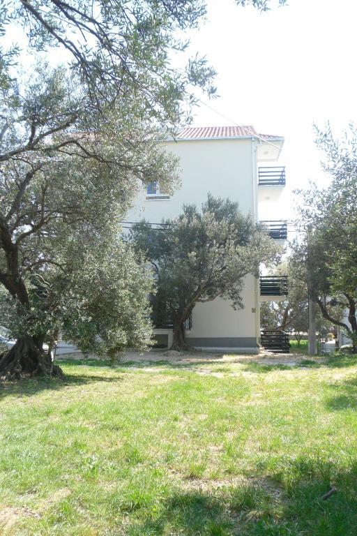 Apartments Sea View Omis Bagian luar foto